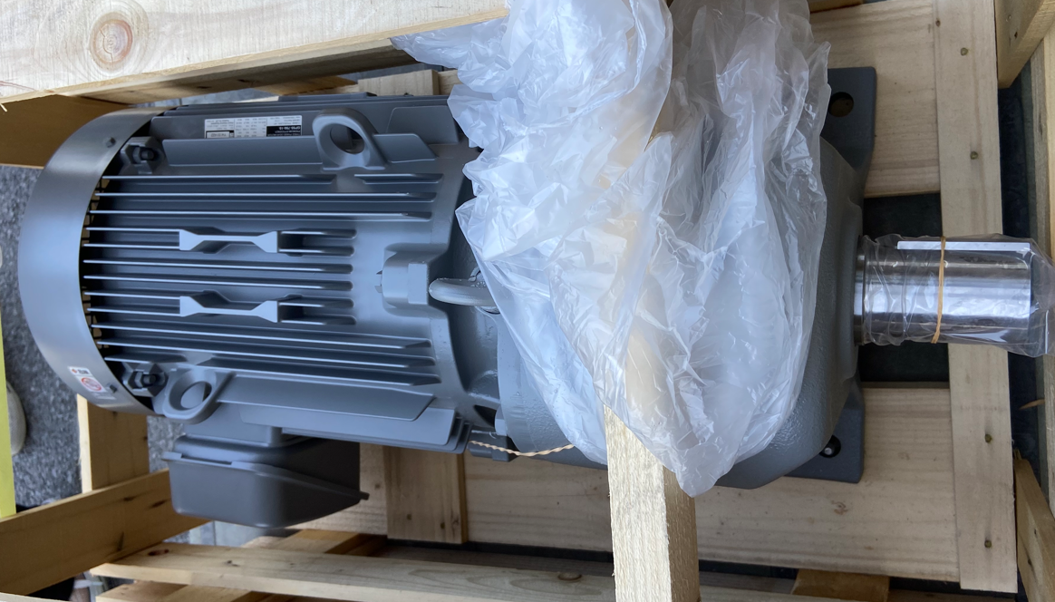 日立减速电机型号GA55-750-15 003.png