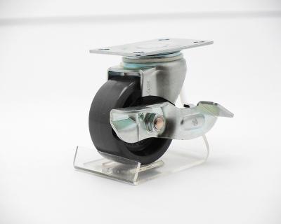 ã¹ã¿ã³ãã¼ãã¯ã©ã¹ã­ã£ã¹ã¿ã¼